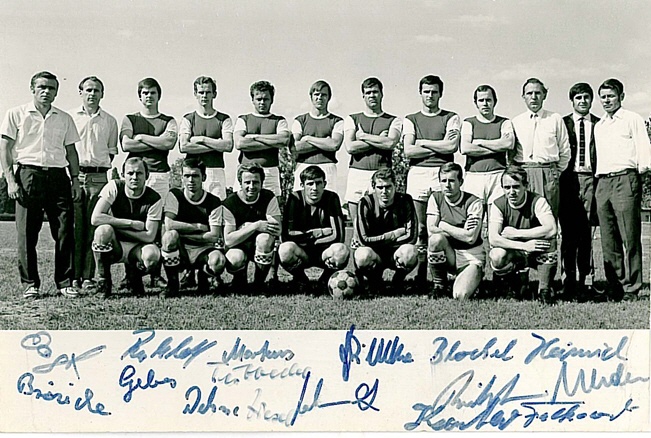 Mannschaftsfoto 1970/71 BSG STAHL Hennigsdorf